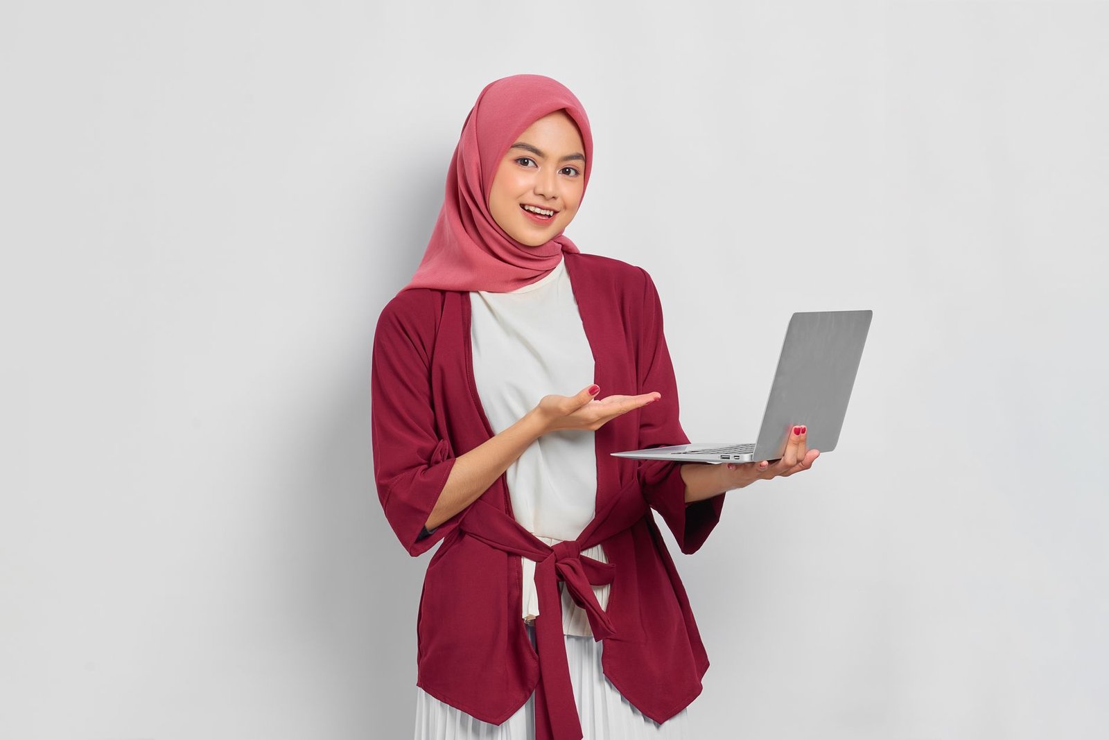 Ilustrasi peluang bisnis online tanpa modal, strategi kreatif untuk memulai usaha digital dengan biaya nol
